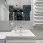 Kasprzaka 29 B-c By Homeprime وارسو